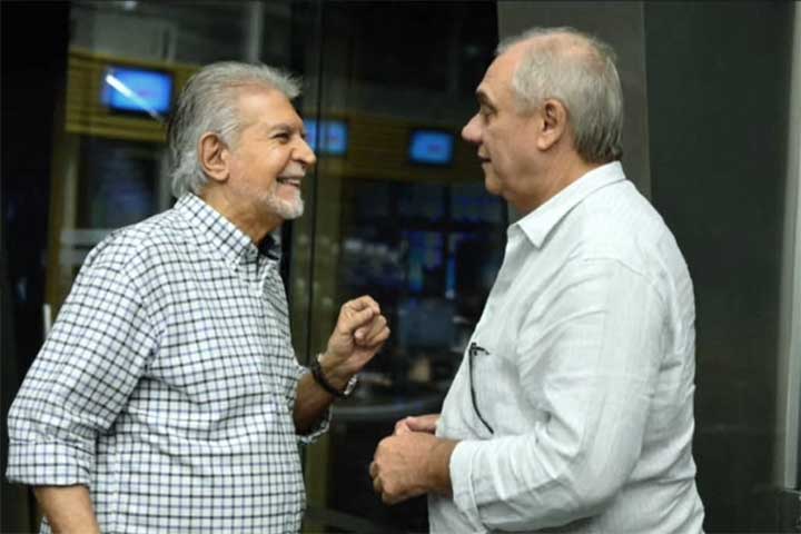 <p><span style=font-weight: 400;>Após passagens por SBT e Record, voltou à Globo em 2000, assumindo a apresentação do “Linha Direta”, substituindo Marcelo Rezende. </span></p>
