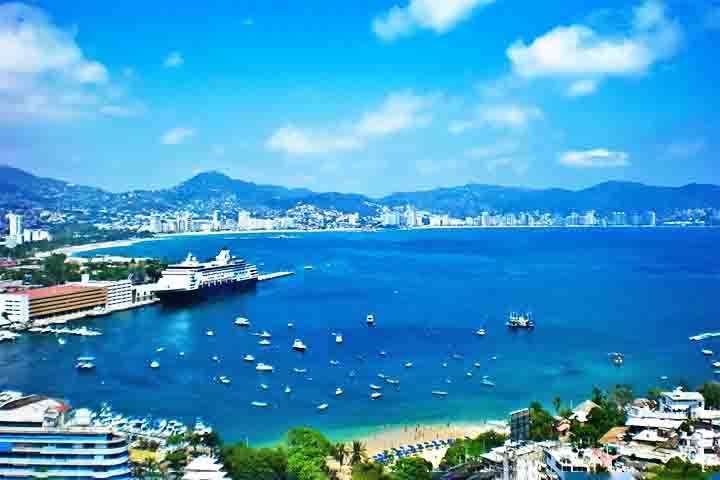 <p>Costa do Pacífico (México) – Inclui destinos como Puerto Vallarta, Acapulco e Huatulco, conhecidos por suas praias, esportes aquáticos e vida noturna animada.</p>
