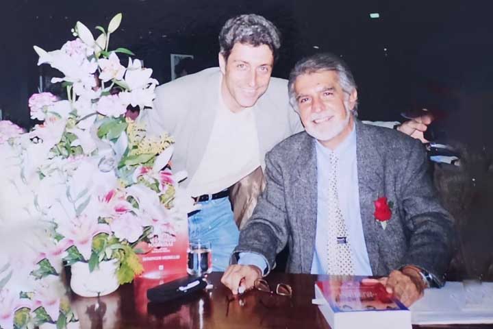 <p><span style=font-weight: 400;>No ano seguinte, transferiu-se para O Estado de S. Paulo, onde permaneceu por quase uma década como repórter especial, aprofundando sua atuação no jornalismo investigativo.</span></p>
