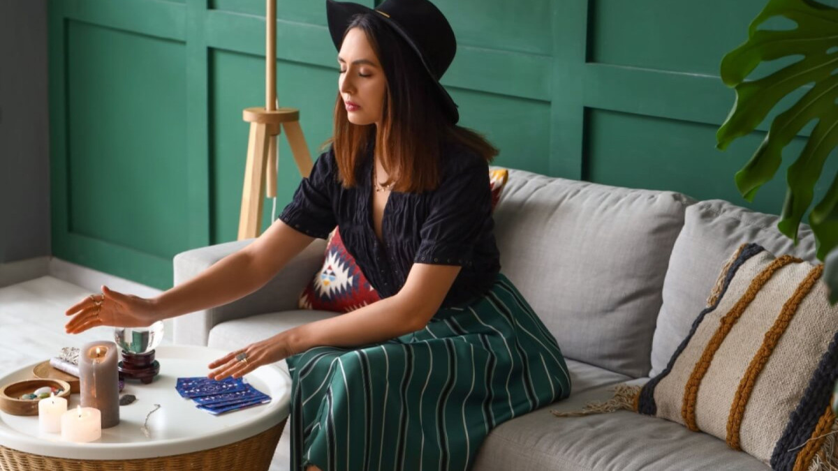 Carta do dia: aprenda a usar o tarot como prática de mindfulness