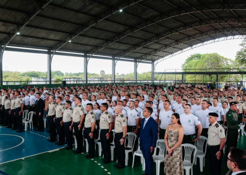 FORTALEZA, CEARÁ, BRASIL, 21-01-2026: Governador Elmando de Freitas inicia o Curso de Formação de Oficiais de mais 79 aprovados para a Polícia Militar na Academia Estadual de Segurança Pública (Aesp) (Foto Samuel Setubal /O Povo)