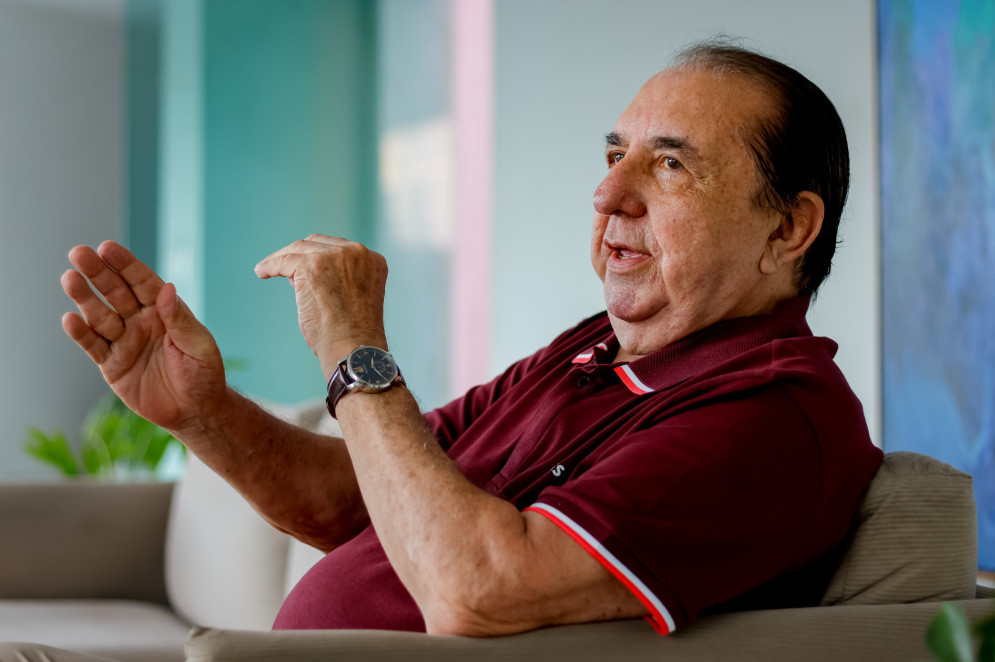 O economista Firmo de Castro destaca a aprova&ccedil;&atilde;o do artigo 159, inciso I, al&iacute;nea 'C', da Constitui&ccedil;&atilde;o, que deu base &agrave; cria&ccedil;&atilde;o dos Fundos Constitucionais de Financiamento do Nordeste, do Norte e do Centro-Oeste (FNE, FNO e FCO)(Foto: AUR&Eacute;LIO ALVES)