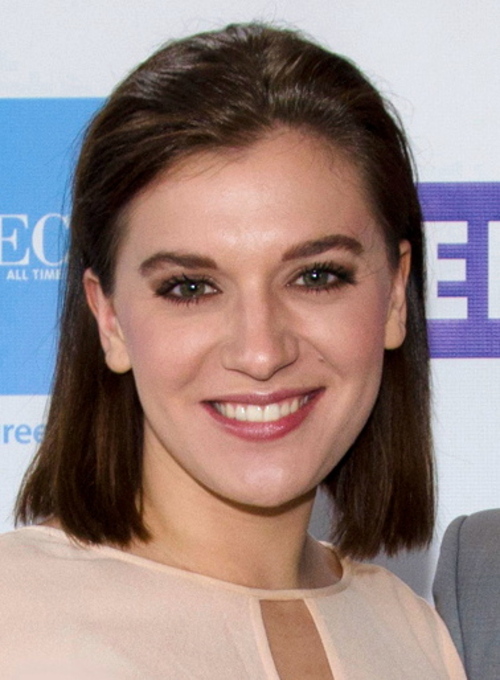 <p>Ariana Savalas – Nascida em Los Angeles, California, em 9/1/1987, tem ascendência grega por meio do pai, o ator Telly Savalas, filho de imigrantes gregos. Suas raízes estão ligadas à região da Macedônia grega.</p>
