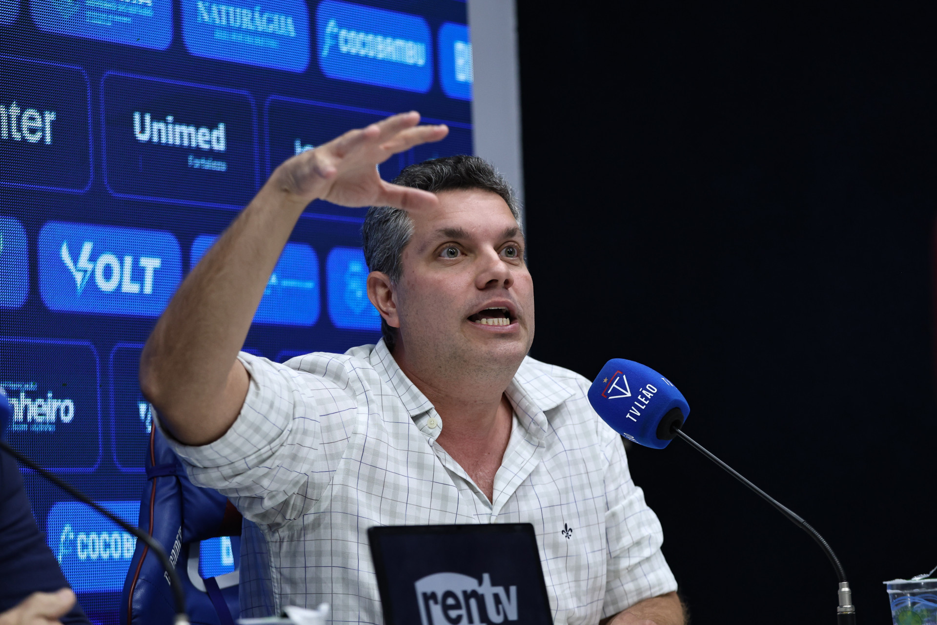 FORTALEZA, CEARÁ,  BRASIL- 21.01.2026: Coletiva com Rolim Machado, presidente do Fortaleza e Bruno Cals presidente do Conselho da SAF do Fortaleza. (Daniel Galber/Especial para O POVO) (Foto: DANIEL GALBER/ESPECIAL PARA O POVO)