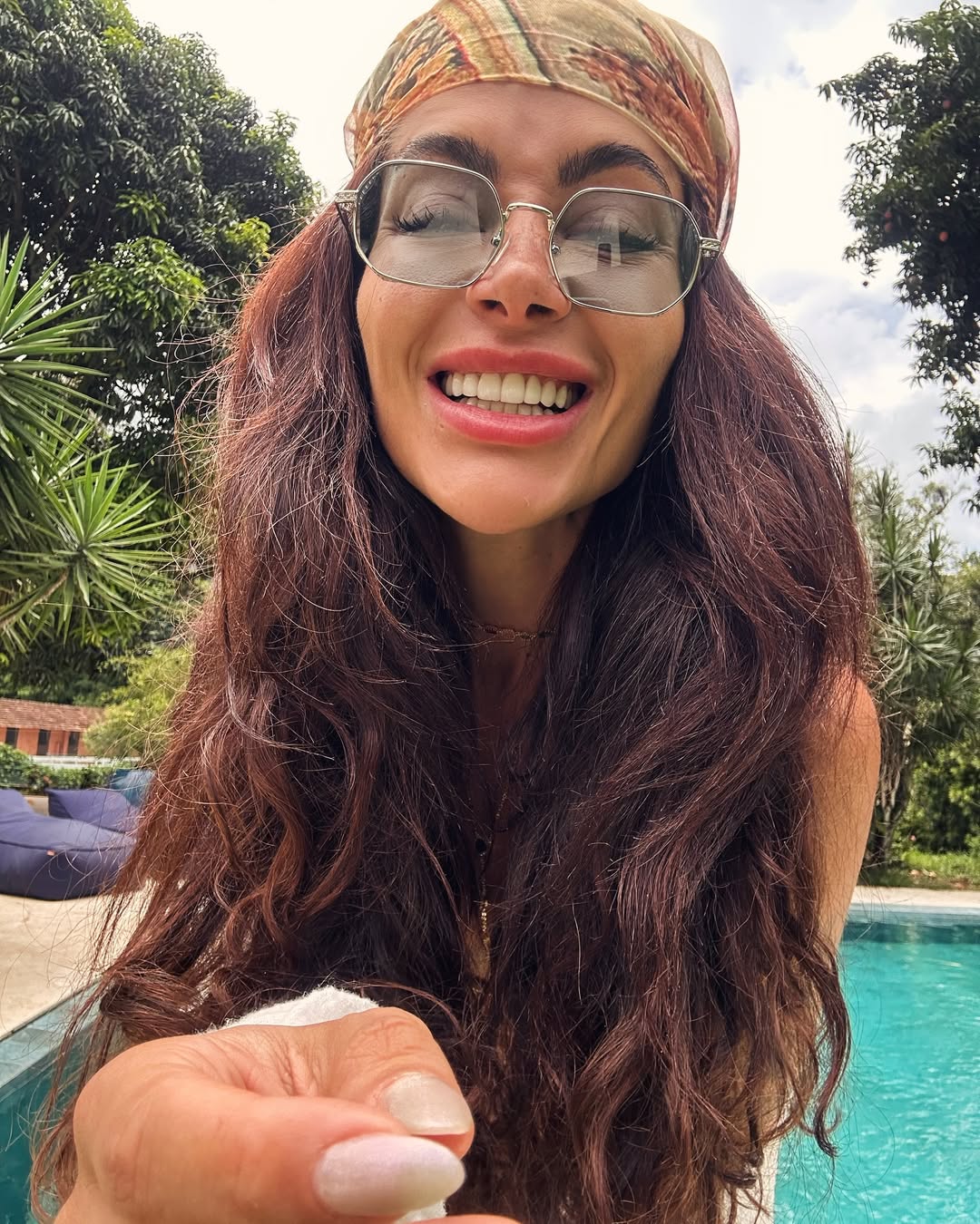 <p><span style=font-weight: 400;>A carreira como influenciadora digital se desenvolveu a partir da presença constante nas redes sociais, com conteúdos relacionados à rotina profissional, atividade física e publicidade de marcas.</span></p>
