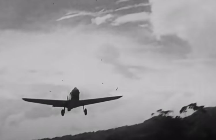 <p>Um hidroavião de resgate Mariner foi enviado para as buscas. Mas também desapareceu.</p><?php if (strpos(site('ds_site_link'), '/apostas') === false): ?>
</div>
<div data-type=