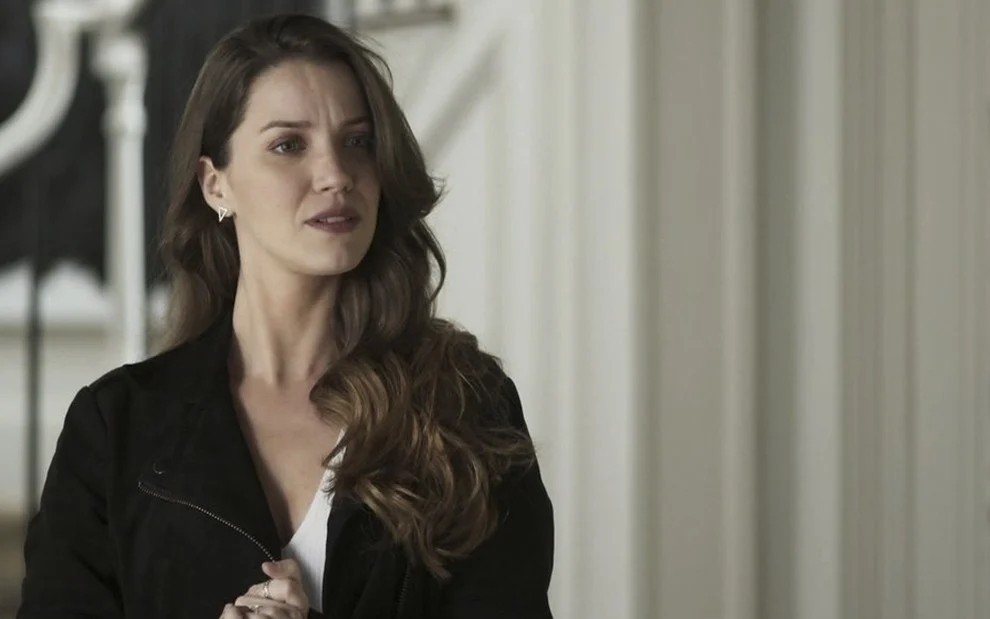 <p><span style=font-weight: 400;>O convite para o projeto partiu da diretora Amora Mautner. Este será o terceiro trabalho de Nathália Dill em novelas escritas por Walcyr Carrasco, após </span><b>“Êta Mundo Bom!”</b><span style=font-weight: 400;> e </span><b>“A Dona do Pedaço”</b><span style=font-weight: 400;>.</span></p><?php if (strpos(site('ds_site_link'), '/apostas') === false): ?>
    </div>
    <div class=