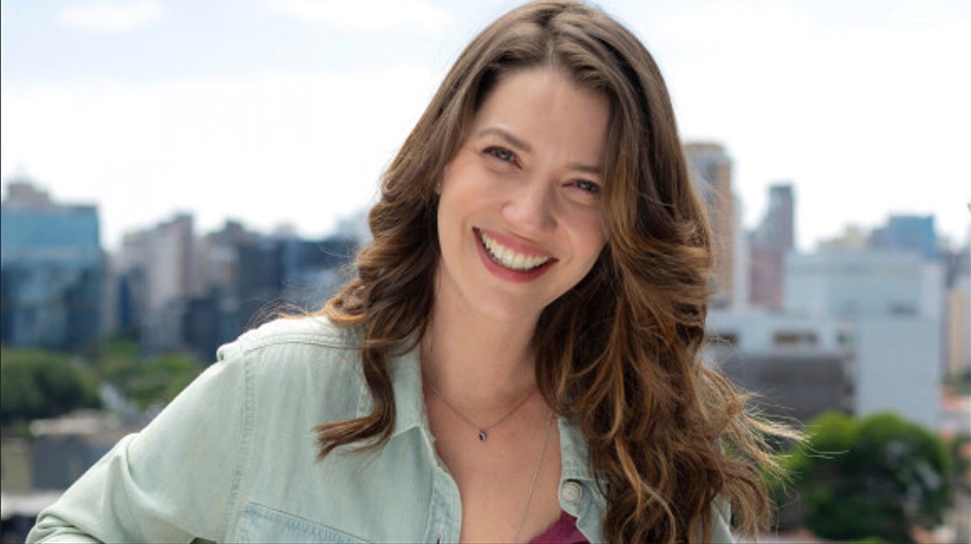 <p><span style=font-weight: 400;>Em 2024, protagonizou a criticada novela das sete </span><b>“Família É Tudo”</b><span style=font-weight: 400;>, na qual interpretou Vênus Mancini.</span></p>
