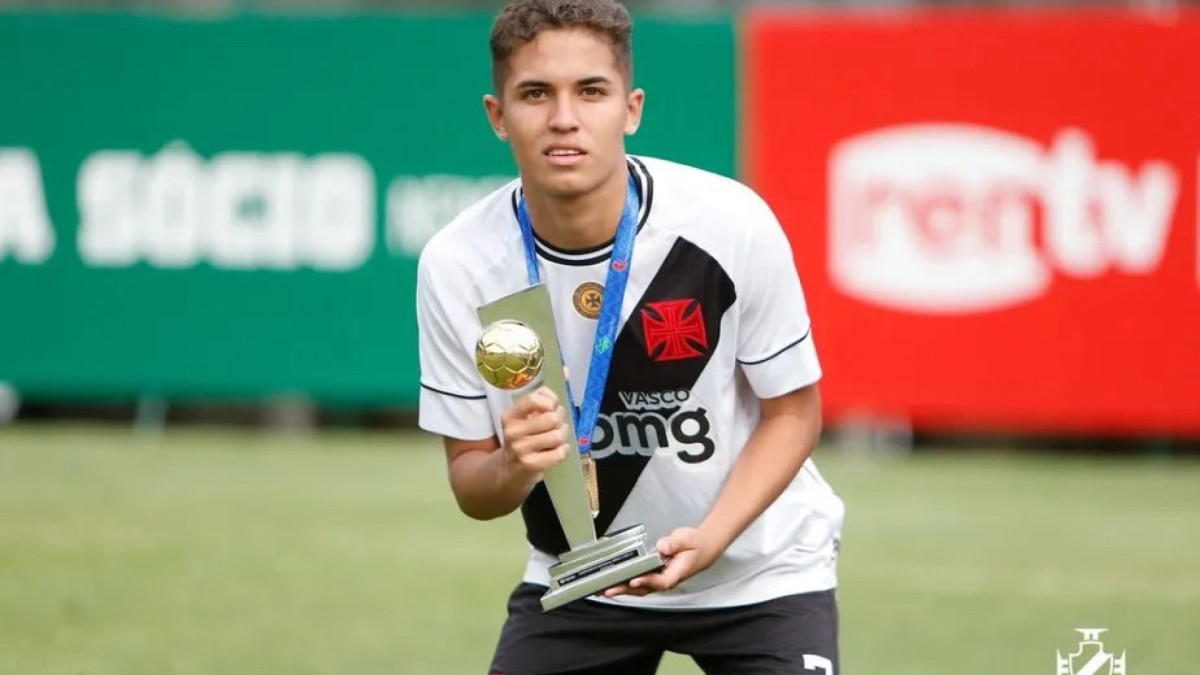 Paulinho é o novo lateral-direito do Fortaleza para 2026