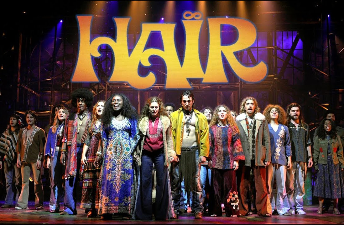 <p>Em 1985, estreou na ópera rock “Amapola”, e três anos depois, brilhou na montagem brasileira de “Hair”, dirigida por Antônio Abujamra, o que consolidou sua versatilidade artística.</p>
