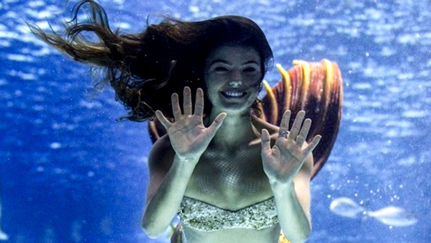 <p>Em 2017, Isis fez outro grande papel em “A Força do Querer”, novamente envolvida em um triângulo amoroso. A atriz interpretou Ritinha, uma jovem que enrolava dois homens e se apresentava como uma sereia profissional.</p>
