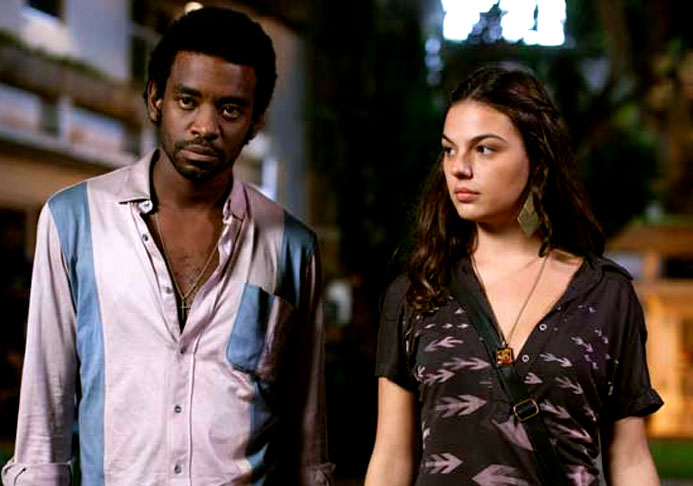 <p>Isis também tem trabalhos no cinema. Um deles foi como Maria Lúcia, protagonista de “Faroeste Caboclo”, em 2013. O filme é baseado na famosa música composta por Renato Russo, vocalista do Legião Urbana.</p>
