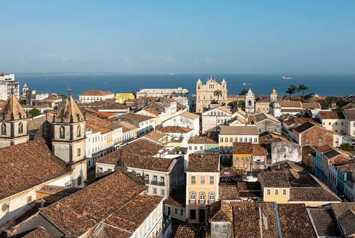 <p>O local costuma ser constantemente referenciado na cultura popular, como em músicas, filmes, livros, etc.</p>
