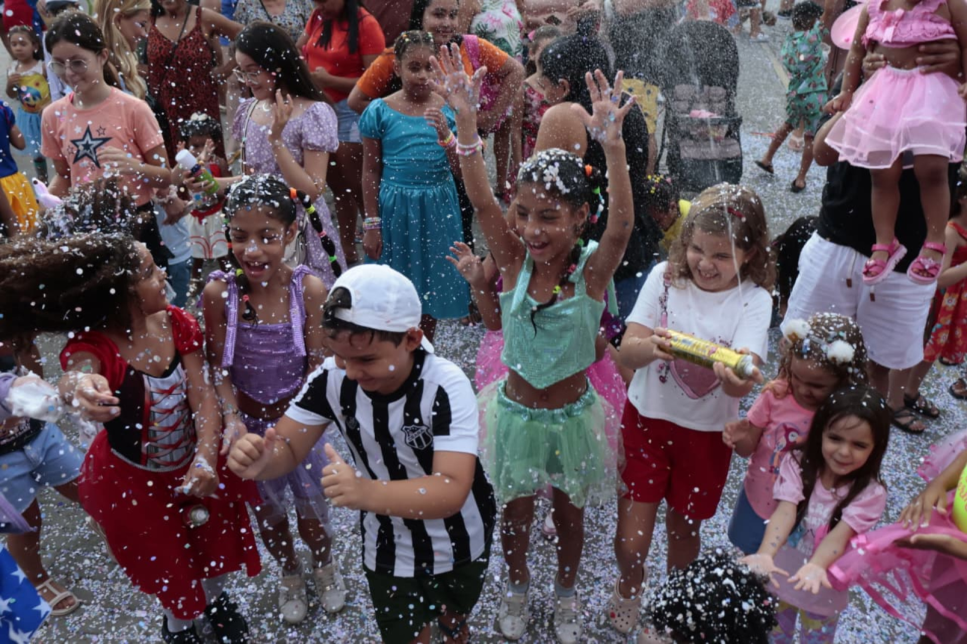 Pré-Carnaval no Parque Rachel de Queiroz aconteceu neste sábado, 24 (Foto: Samuel Setubal/O POVO)