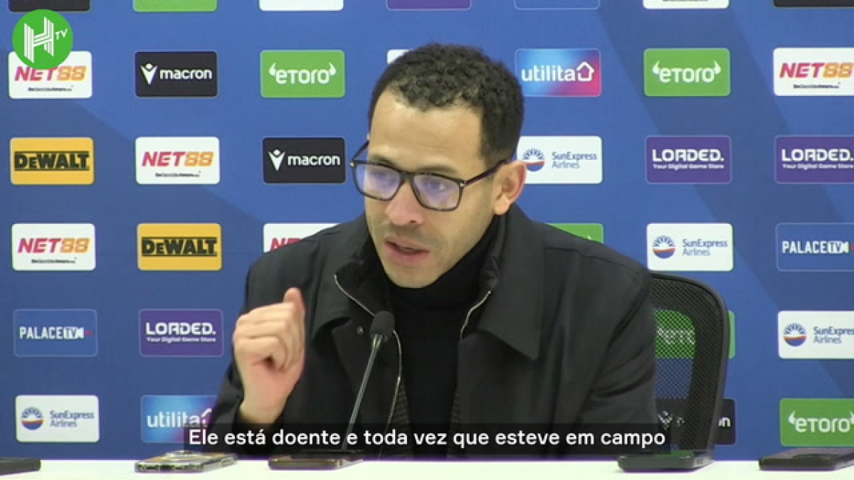 Liam Rosenior elogia ‘talento especial’ de Estêvão e ótima atuação do Chelsea