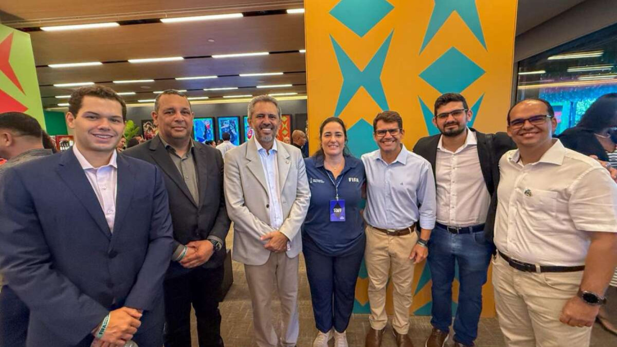 O evento teve a presença do governador Elmano de Freitas