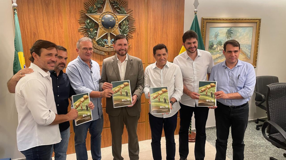 ￼FAEC entrega propostas legislativas para fortalecimento do agro à Assembleia Legislativa