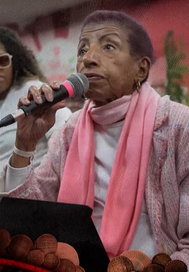 <p><span style=font-weight: 400;>Assim, se tornou  a primeira mulher negra a cumprir quatro mandatos consecutivos na Assembleia Legislativa do Estado.</span></p>
