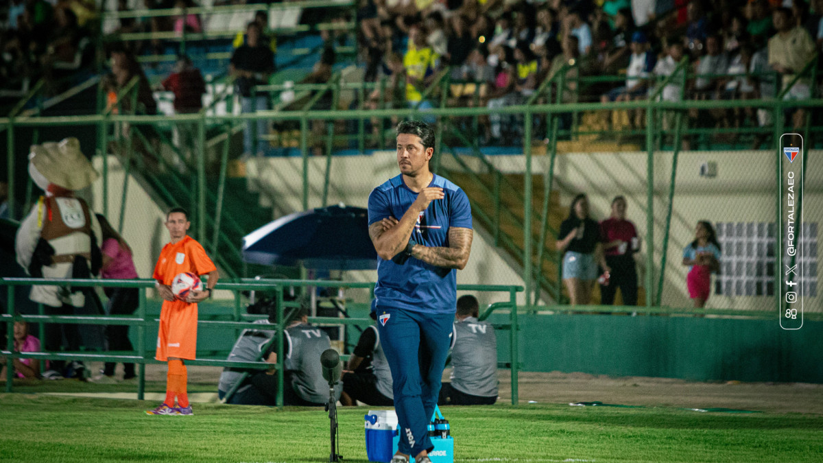 Thiago Carpini realizou seu primeiro treino como comandante do Fortaleza em 3 de janeiro de 2026