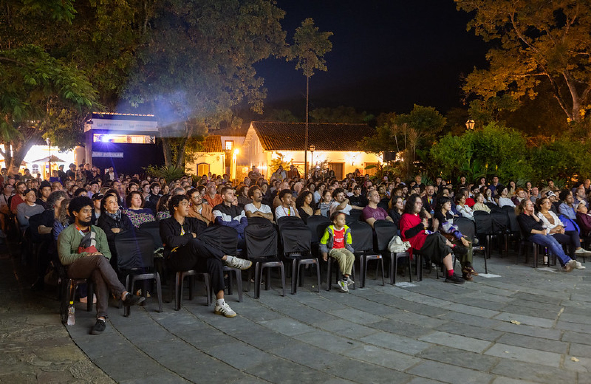 Curtas na Pra&ccedil;a na 29 Mostra de Cinemas De Tiradentes 