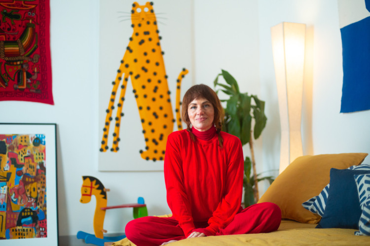 A Mostra de Cinema de Tiradentes homenageia Karine Teles, atriz de trajet&oacute;ria inquieta e presen&ccedil;a central no cinema brasileiro contempor&acirc;neo