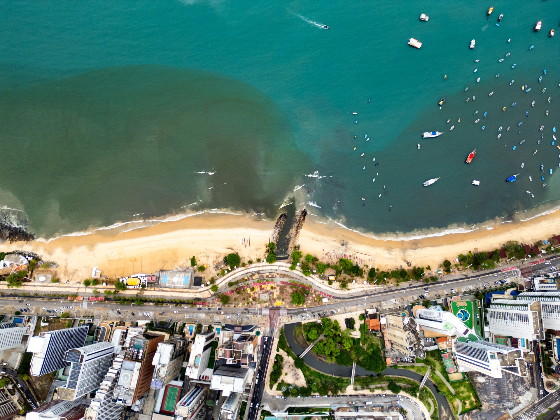 A enseada do Mucuripe foi um dos pontos afetados