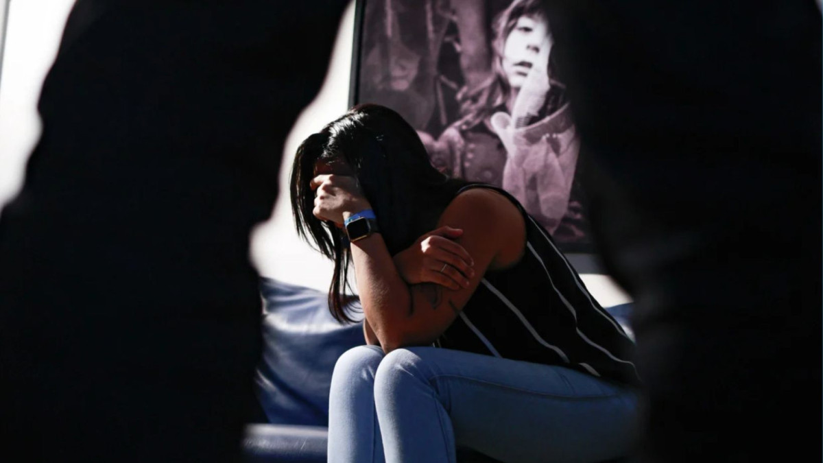 Ex-professor universit&aacute;rio foi preso em Quixad&aacute; ap&oacute;s suspeita de ass&eacute;dio sexual e viol&ecirc;ncia psicol&oacute;gica contra ex-aluna (Imagem ilustrativa)