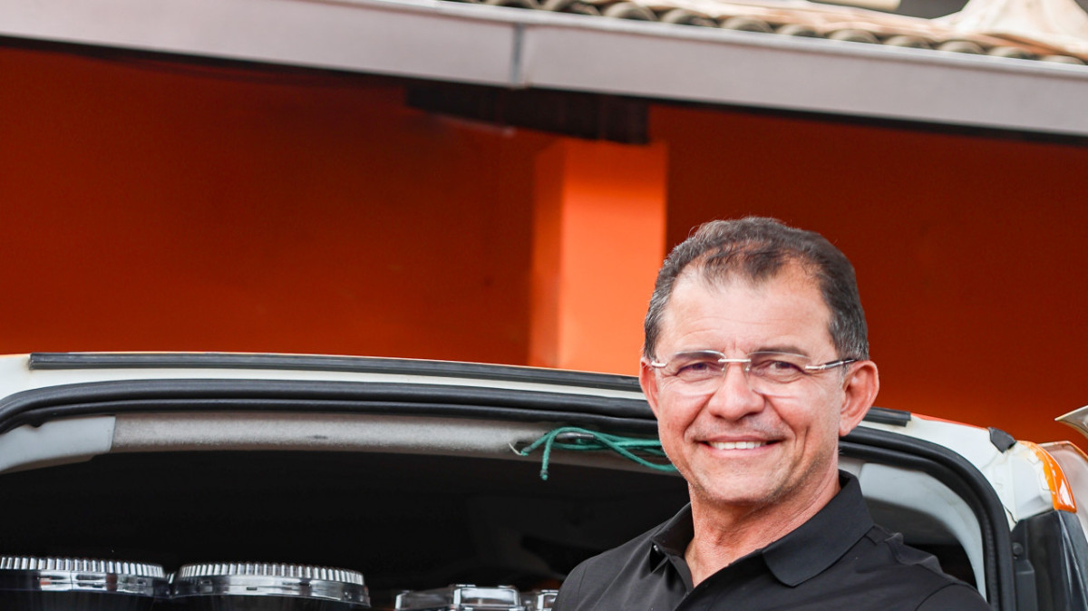 FORTALEZA, CEARÁ,  BRASIL- 30.01.2026:  Dois dedos com Juvencio Sales com sócio proprietário da Brena Gourmand.. (Daniel Galber/Especial para O POVO) (Foto: DANIEL GALBER/ESPECIAL PARA O POVO)