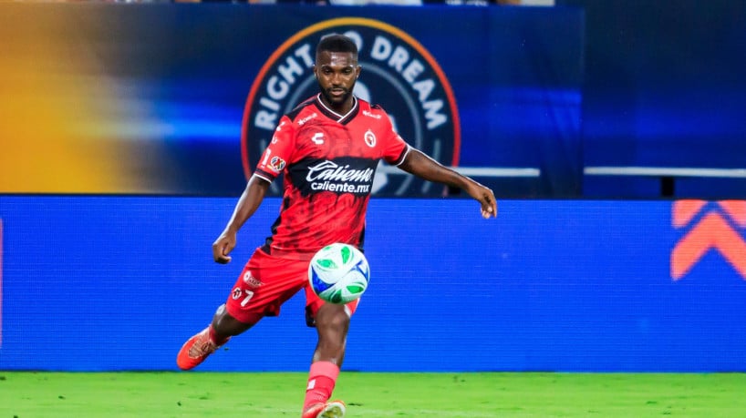 Atacante Vitinho será emprestado pelo Tijuana, do México, ao Fortaleza 