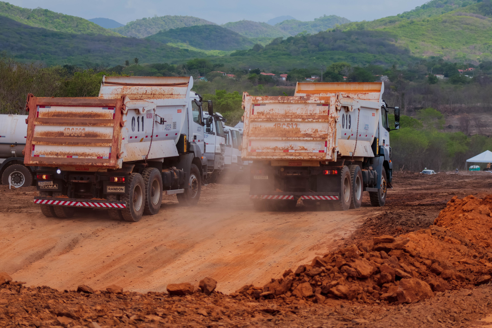 ￼VISTORIA das obras da Transnordestina, na cidade de Aracoiaba e Piquet Carneiro (Foto: Samuel Setubal)