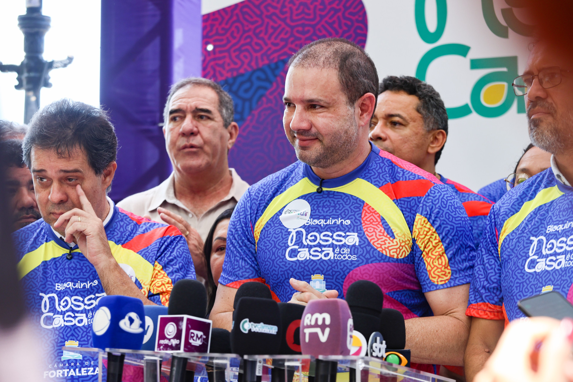 FORTALEZA, CEARÁ,  BRASIL- 31.01.2026:    Vereadores(as) Aglaylson, Mari Lacerda, Deputado Federal Luiz Gastão, Chagas Vieira - Sec Casa Civil, Elmano de Freitas - Governador do Estado do Ceará, Evandro Leitão - Prefeito de Fortaleza,  Léo Couto - Presidente da Câmara Municipal de Fortaleza., Vereador Leo Couto leva serviços ao Passeio Público - Praça dos Mártires (R. Dr. João Moreira, Centro), e anuncia local da nova sede da Câmara Municipal de Fortaleza. (Daniel Galber/Especial para O POVO)