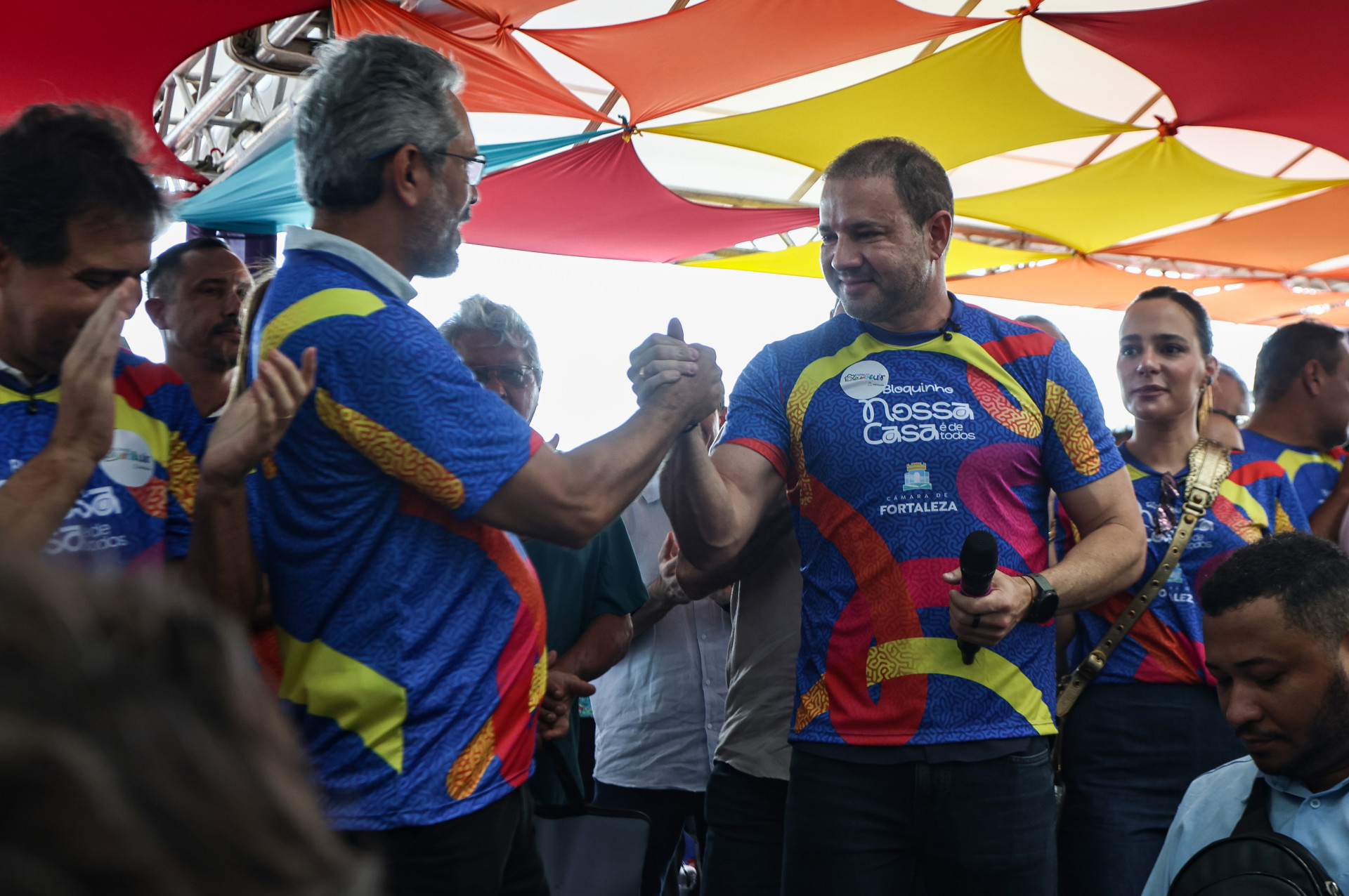 FORTALEZA, CEARÁ,  BRASIL- 31.01.2026:   Vereadores(as) Aglaylson, Mari Lacerda, Deputado Federal Luiz Gastão, Chagas Vieira - Sec Casa Civil, Elmano de Freitas - Governador do Estado do Ceará, Evandro Leitão - Prefeito de Fortaleza, Léo Couto - Presidente da Câmara Municipal de Fortaleza..  Vereador Leo Couto leva serviços ao Passeio Público - Praça dos Mártires (R. Dr. João Moreira, Centro), e anuncia local da nova sede da Câmara Municipal de Fortaleza. (Daniel Galber/Especial para O POVO)