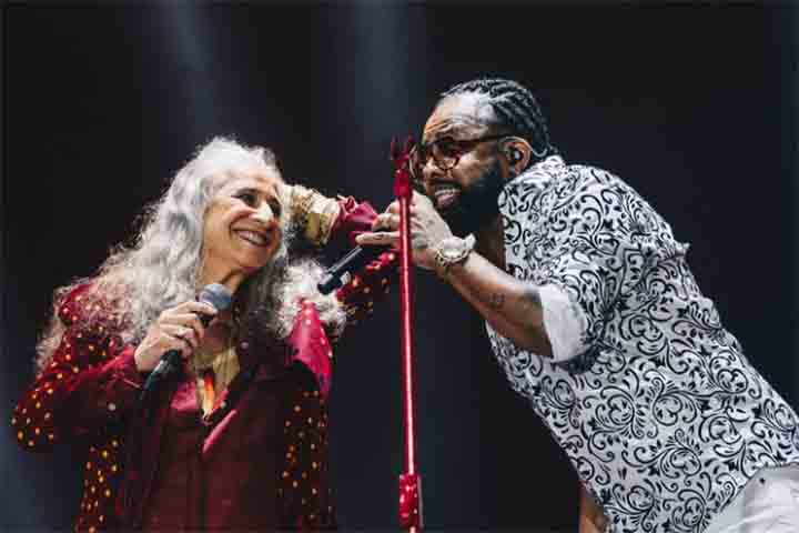 Hoje, Xande segue ativo, lançando músicas, participando de eventos e mantendo presença constante no Carnaval. Seu futuro promete ainda mais contribuições para a música brasileira, sempre com a força de quem canta com verdade e paixão.
