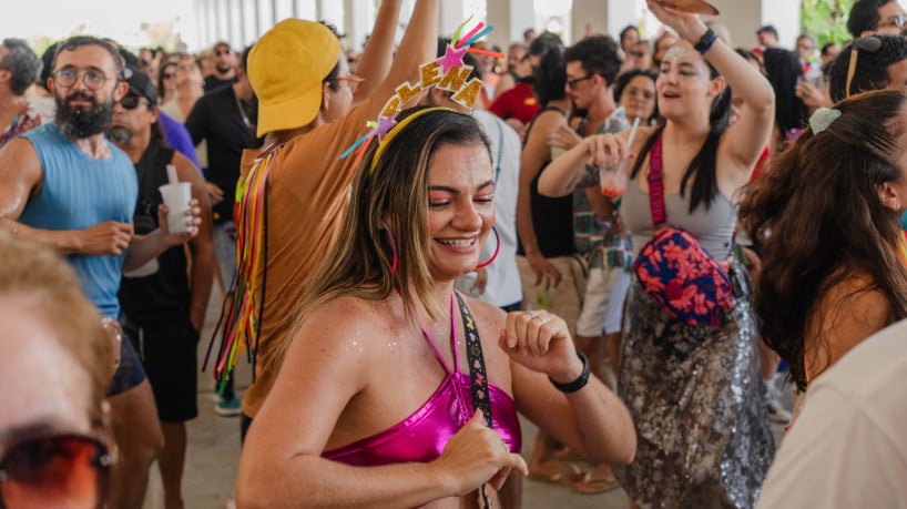 Geração Z é a que menos se identifica com o Carnav...