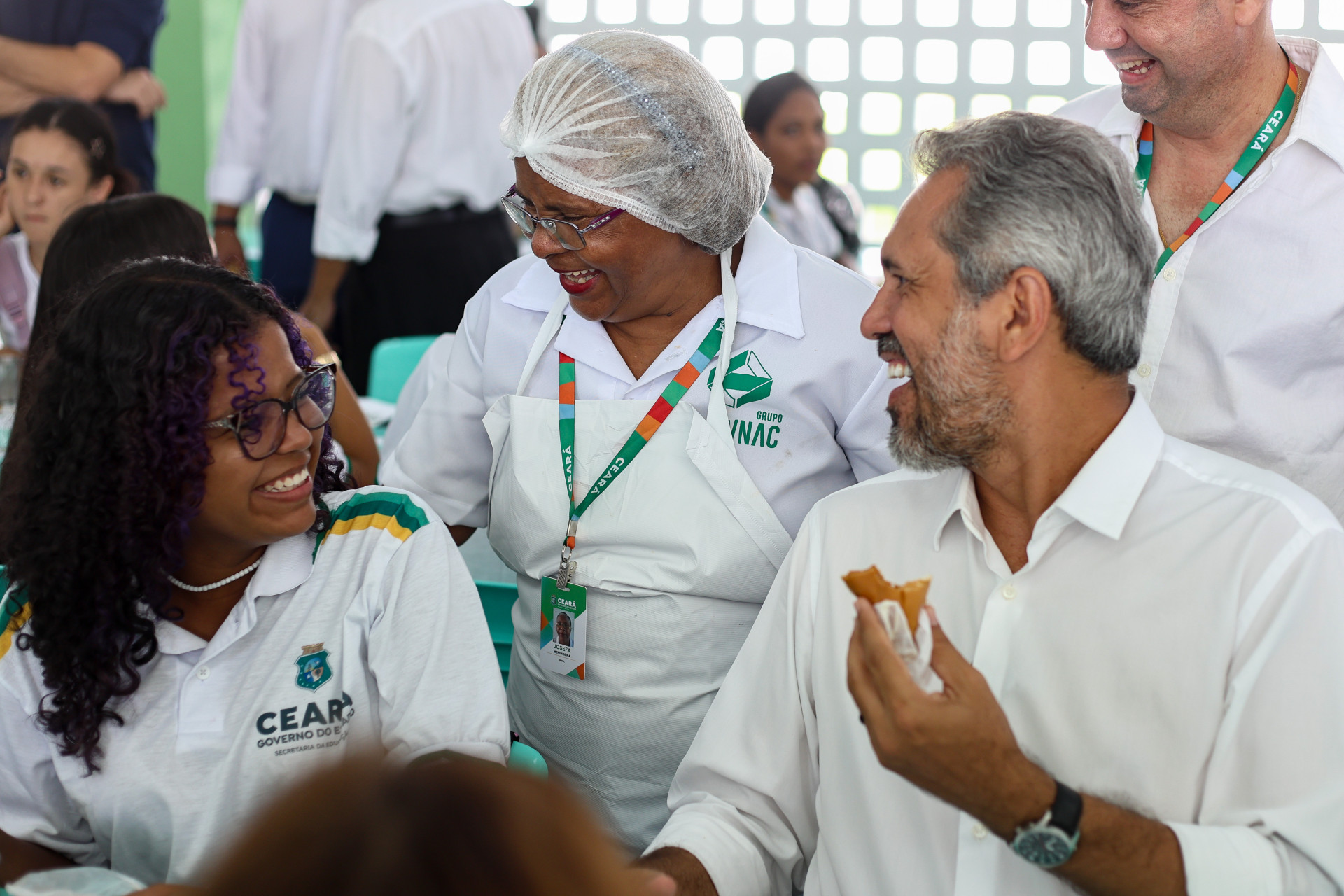 ￼GOVERNADOR Elmano de Freitas (PT) participou da cerimônia de entrega (Foto: DANIEL GALBER/ESPECIAL PARA O POVO)