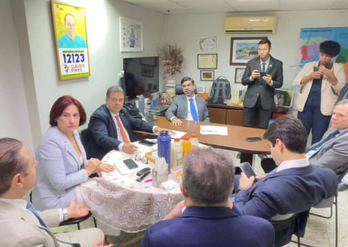 Café da oposição aconteceu no gabinete do deputado estadual Cláudio Pinho (PDT)