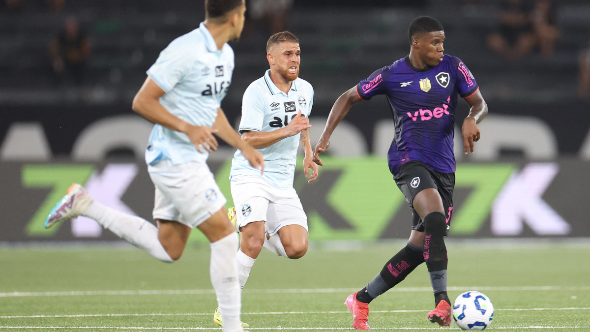 Grêmio e Botafogo se enfrentam hoje, 4, pelo Brasileirão Série A. 