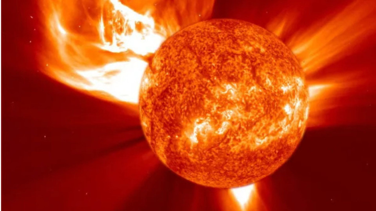Pelo menos cinco erupções solares de grande porte em menos de três dias foram registadas pelos satélites da Nasa.