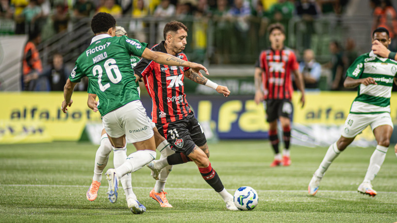 Palmeiras e Vitória se enfrentam hoje, 4, pelo Brasileirão Série A.  