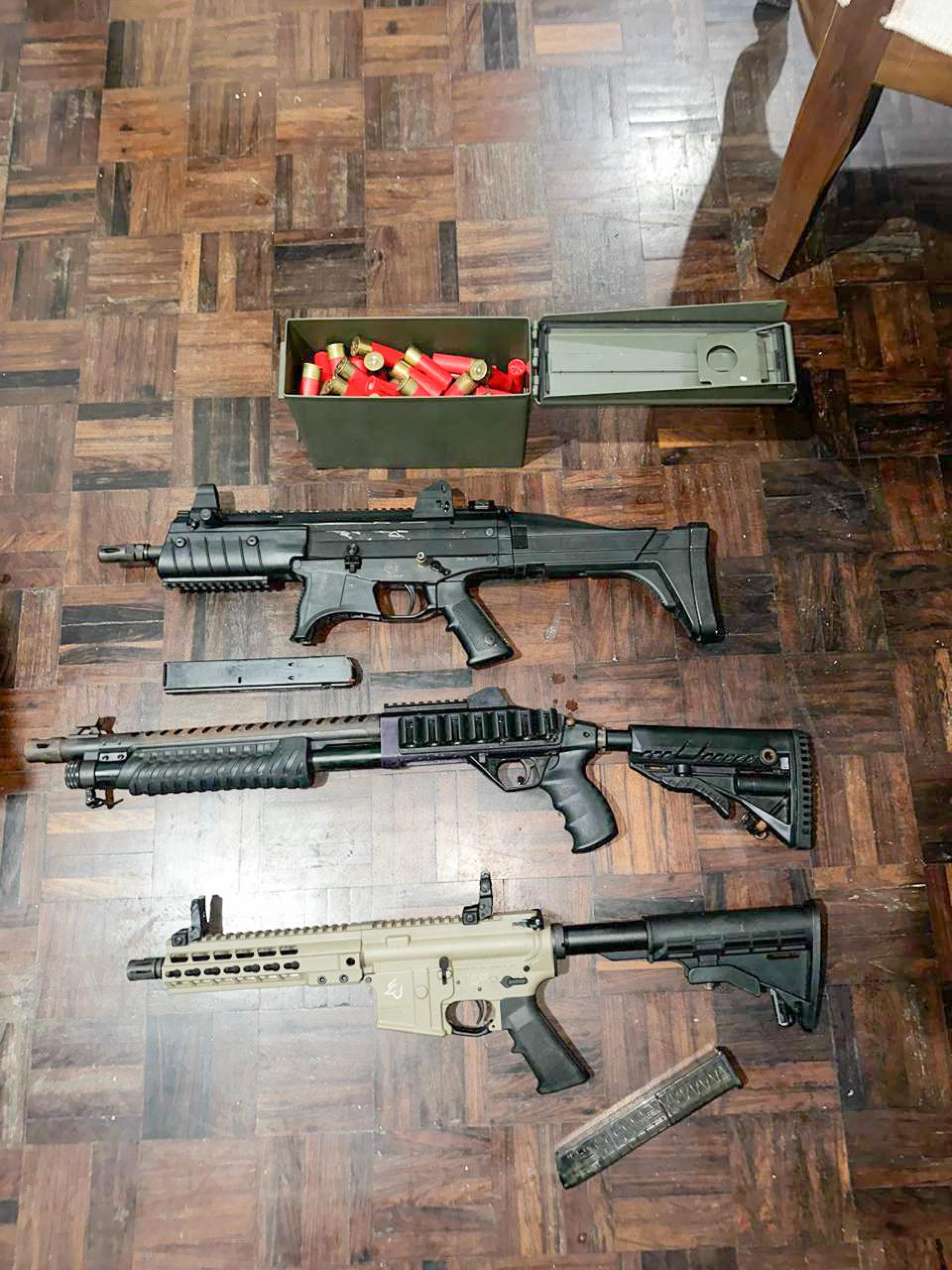 Ação cumpre cinco mandados de prisão temporária e nove de busca e apreensão