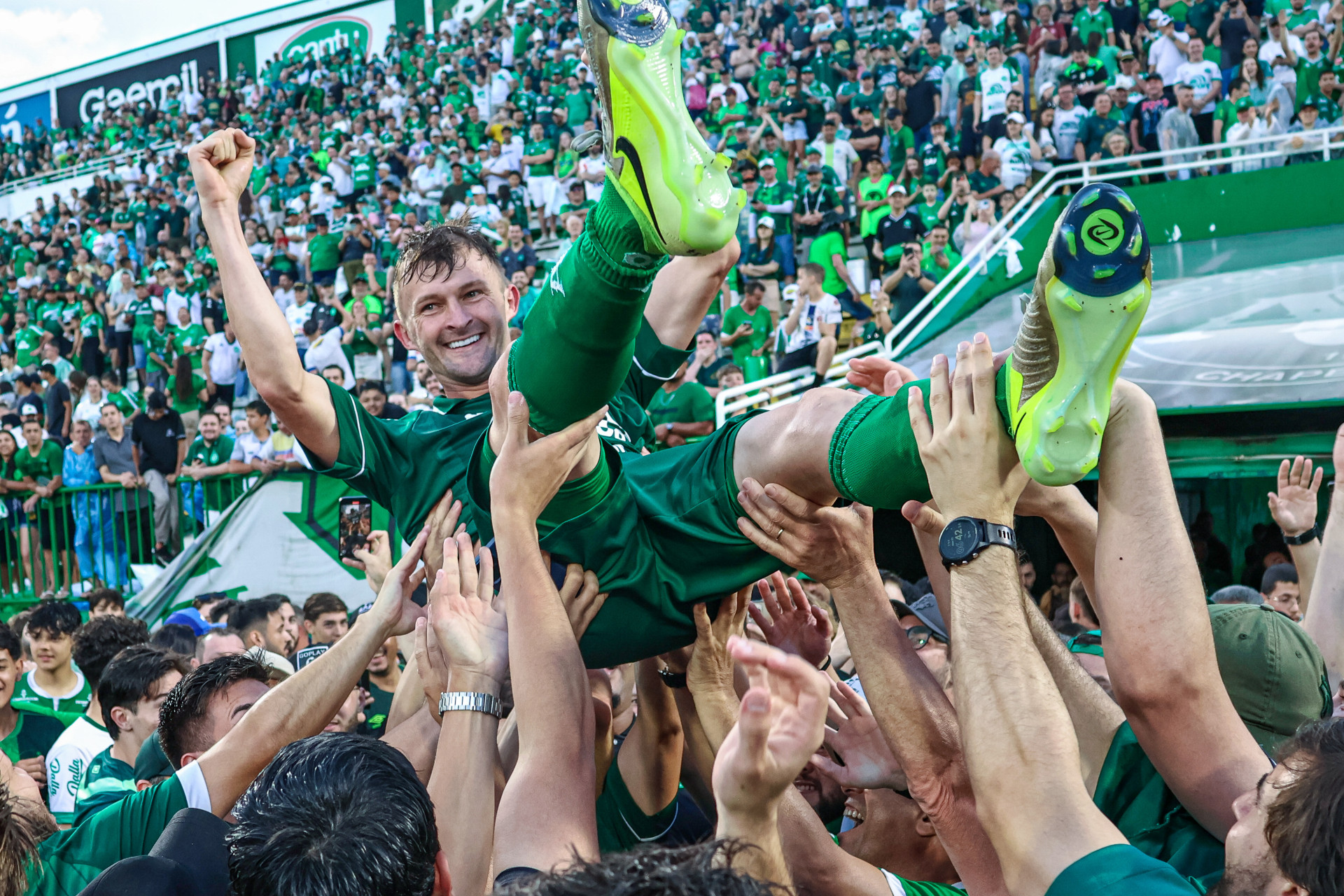 Se fosse em 2026, Chapecoense teria de superar Goiás em mata-mata (Foto: Rafael Bressan/ACF)