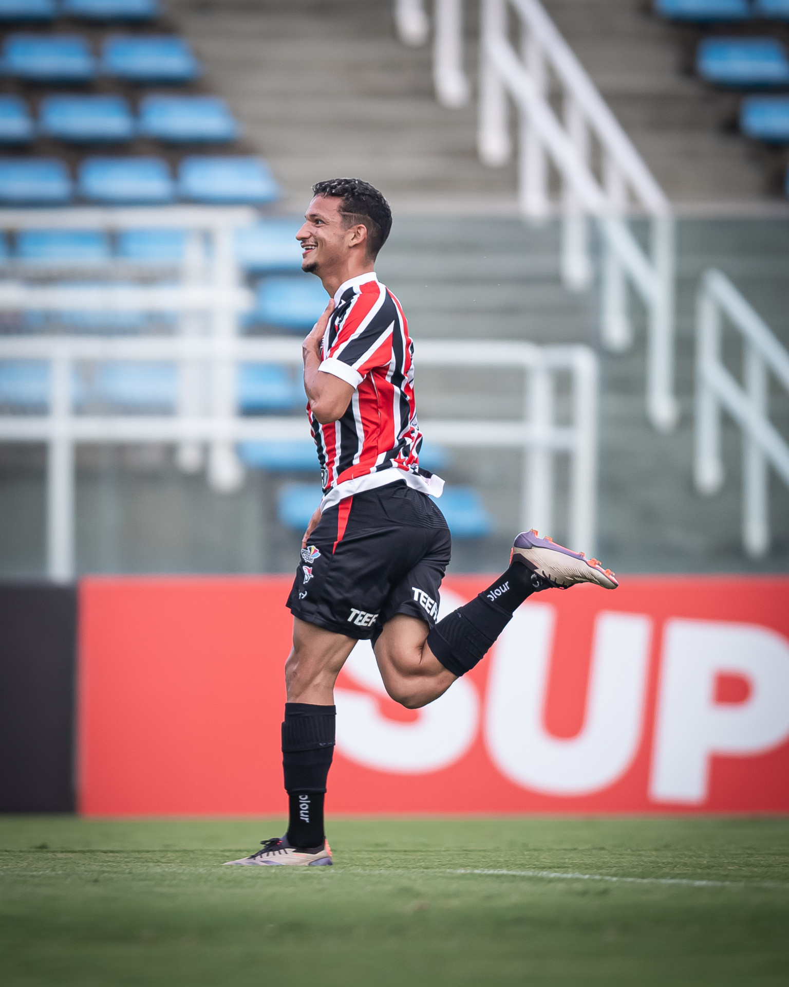 Imagens do duelo Ferrovi&aacute;rio x Iguatu, v&aacute;lido pela terceira rodada da segunda fase do Campeonato Cearense 2026