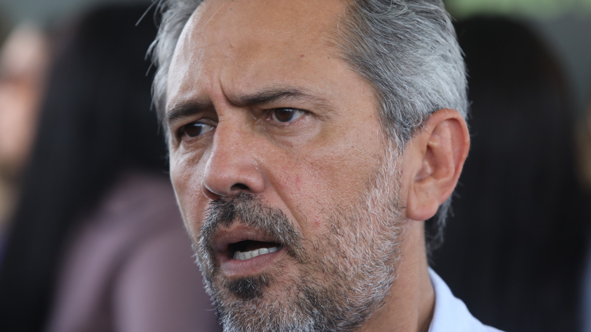 Governador Elmano de Freitas (PT) considerou que o ministro Camilo Santana (PT) e o senador Cid Gomes (PSB) farão a 