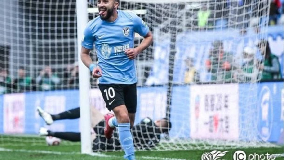 Sugerido por Memphis Depay, marroquino Zakaria Labyad chega como aposta de mercado, mas causa desconforto no clube