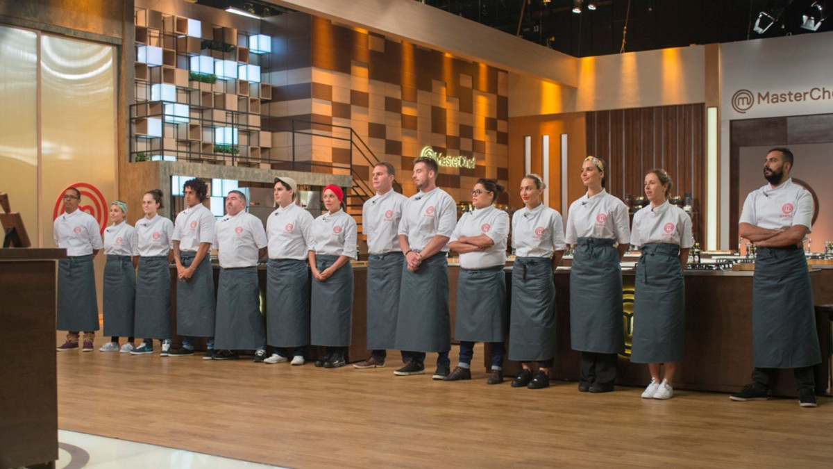 Emissora mantém três versões do reality culinário e define calendário preliminar de estreias para o próximo ano.