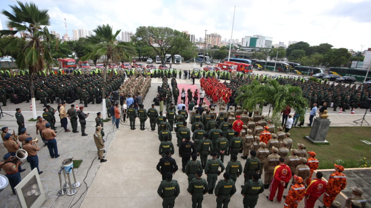 Saída dos agentes de segurança aconteceu do Cisp, em Fortaleza