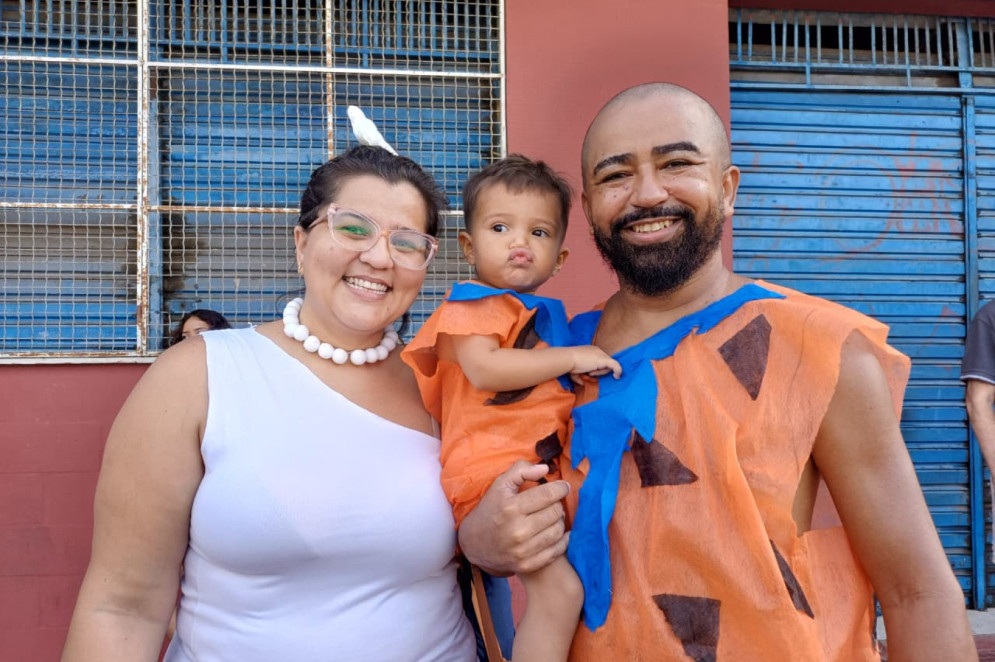 Segunda-feira de folia no Mercado dos Pinh&otilde;es