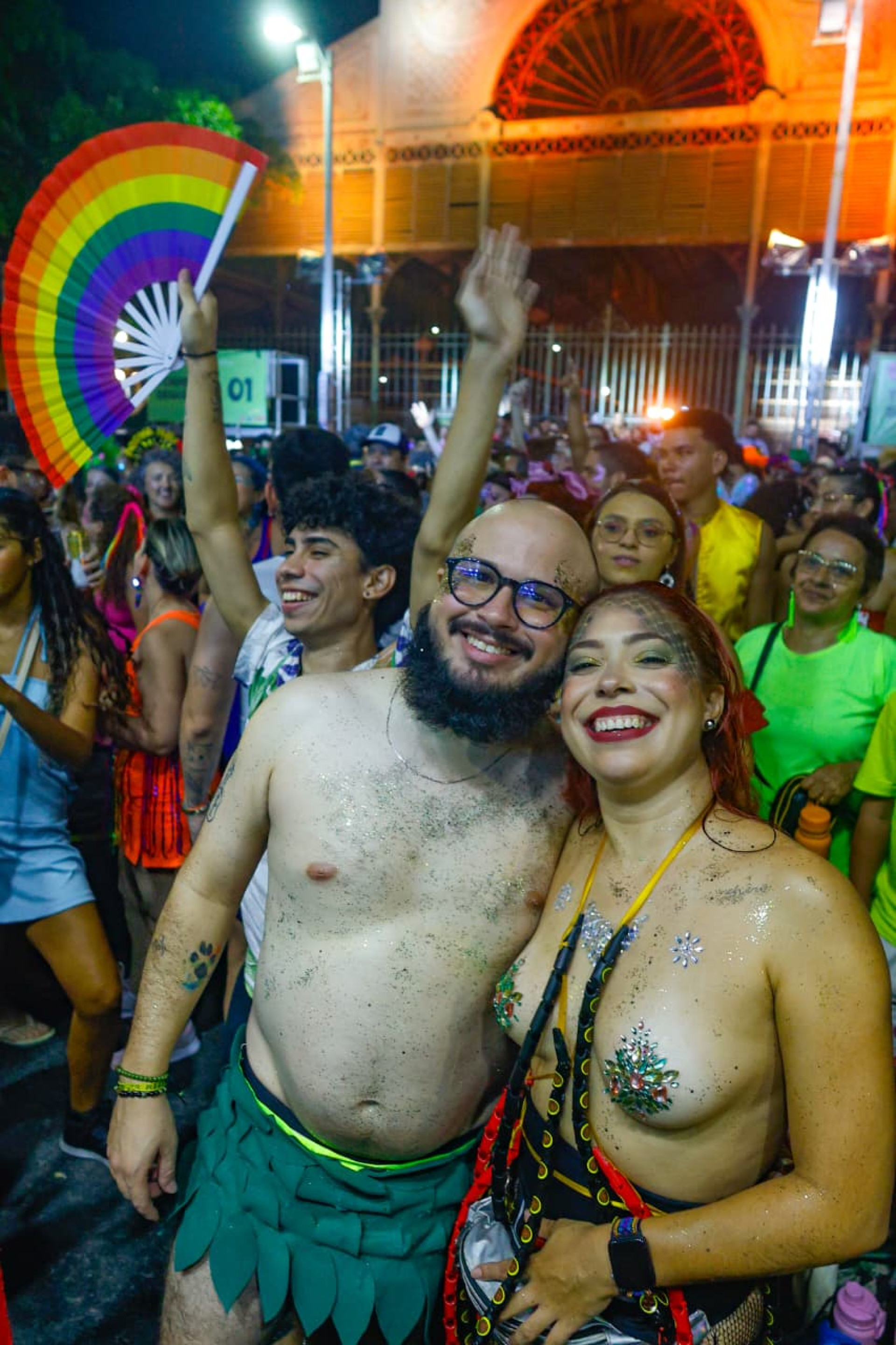 Segunda-feira de folia no Mercado dos Pinhões