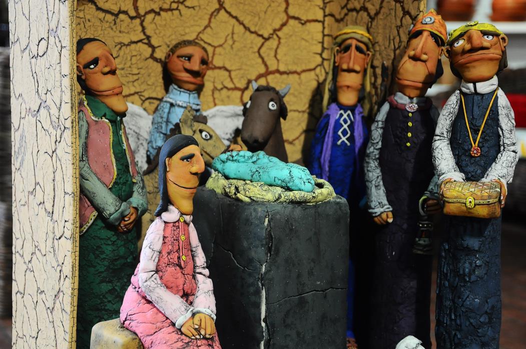 Guia Buchicho - Guia de mercado de artesanato (CEART - Centro de Artesanato Luíza Távora)
Na foto: Manjedoura artesanal exposta em mercado
Foto: André Salgado, em 06/12/2011 *** Local Caption *** Publicada em 09/12/2011 - BU 01 (Foto: ANDRÉ SALGADO)