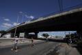 FORTALEZA, CE, BRASIL, 10-06-2013: Vista geral do viaduto do Antônio Bezerra sobre a avenida Mister Hull. Problemas na estrutura do viaduto da avenida Mister Hull. (Foto: Edimar Soares/O POVO)